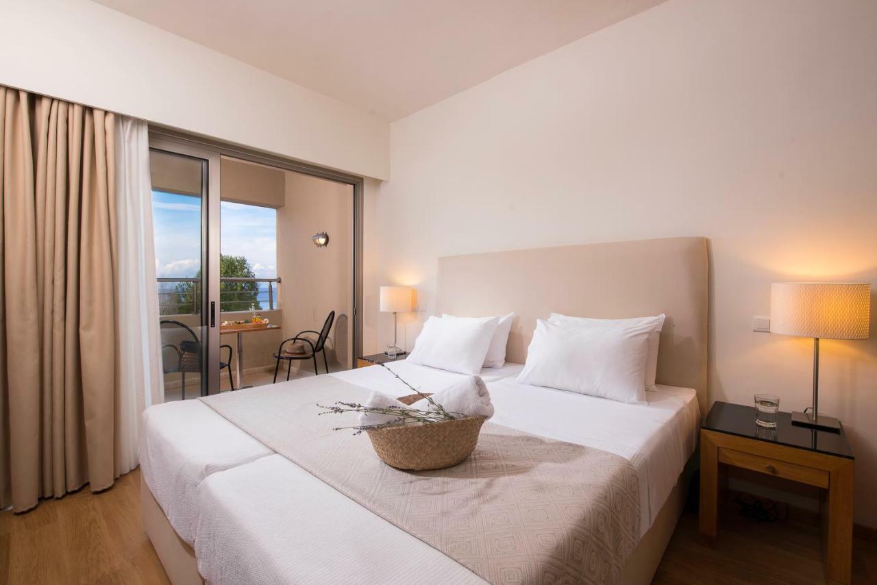 Deluxe Kamer met Zijdelings Zeezicht